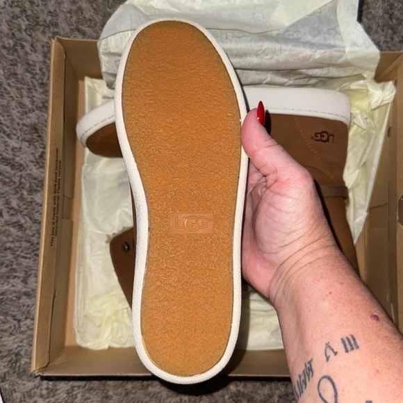 UGG High Top Sneakers -Brand New In Box - Picture 10 of 16